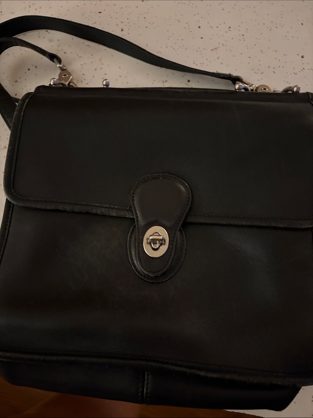 Classic Black Leather Shoulder Bag -Vintage Coach